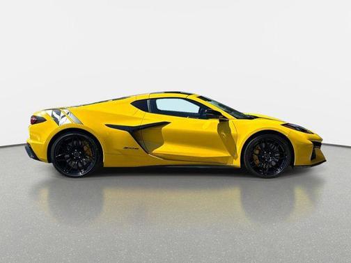 Competition Yellow Tintcoat Metallic 2025 Chevrolet Corvette Z06