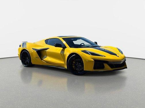Competition Yellow Tintcoat Metallic 2025 Chevrolet Corvette Z06