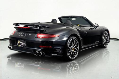 2016 Porsche 911 Turbo S