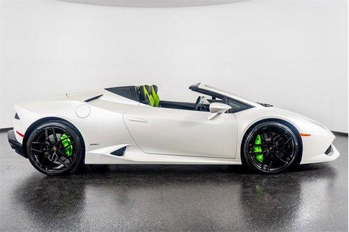 2016 Lamborghini Huracan LP610-4S