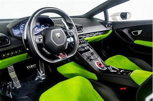 2016 Lamborghini Huracan LP610-4S
