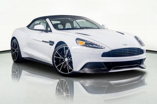 2017 Aston Martin Vanquish Volante S