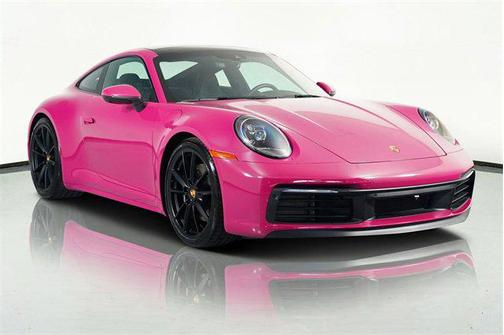 2024 Porsche 911 Carrera 4 GTS