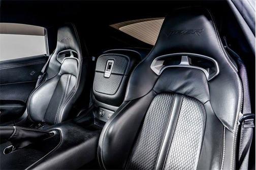 2013 Dodge SRT Viper GTS