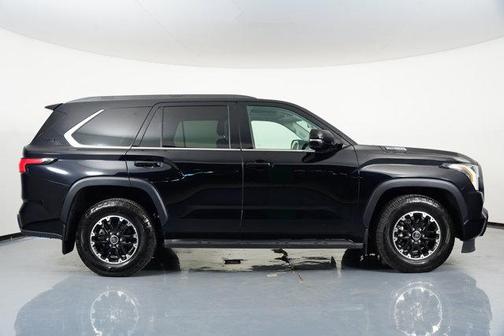 2024 Toyota Sequoia Base