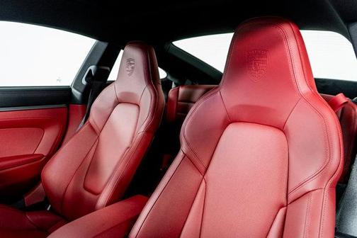 2024 Porsche 911 Carrera 4S