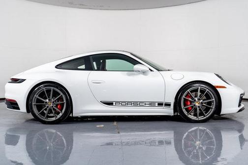 2024 Porsche 911 Carrera 4S