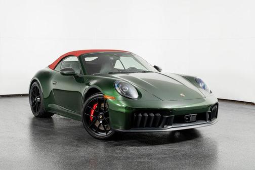 2026 Porsche 911 Carrera 4 GTS