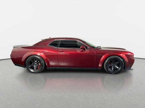 Octane Red Pearlcoat 2018 Dodge Challenger SRT Hellcat