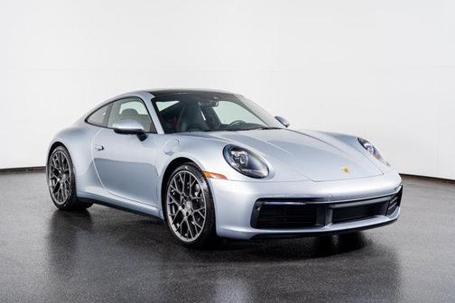 2021 Porsche 911 Carrera