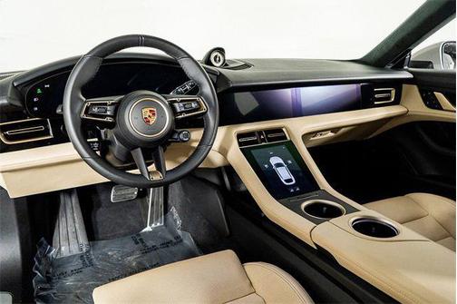 2024 Porsche Taycan Turbo
