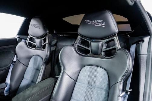 2023 Porsche 718 Cayman GT4 RS