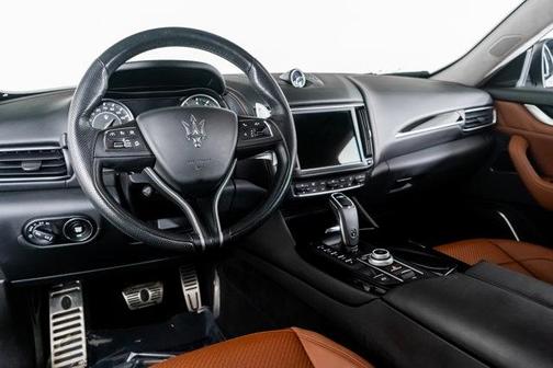 2022 Maserati Levante Modena