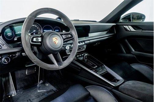 2020 Porsche 911 Carrera 4S