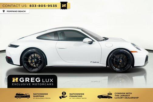 2025 Porsche 911 Carrera 4 GTS