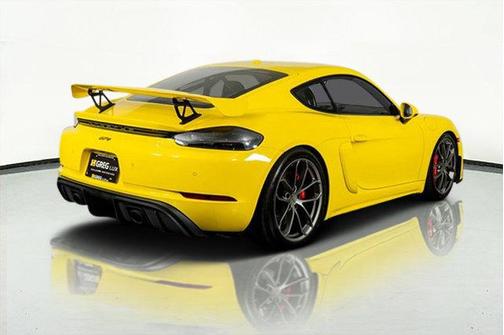 2020 Porsche 718 Cayman GT4
