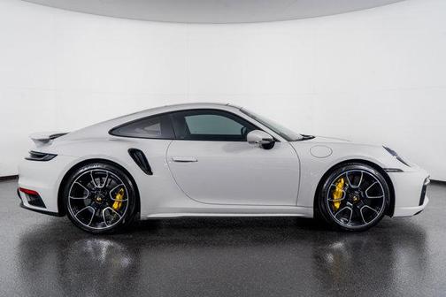 2024 Porsche 911 Turbo