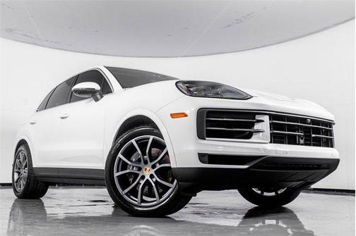 2024 Porsche Cayenne Base