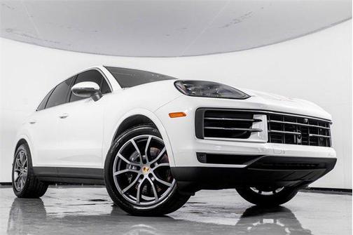 2024 Porsche Cayenne Base