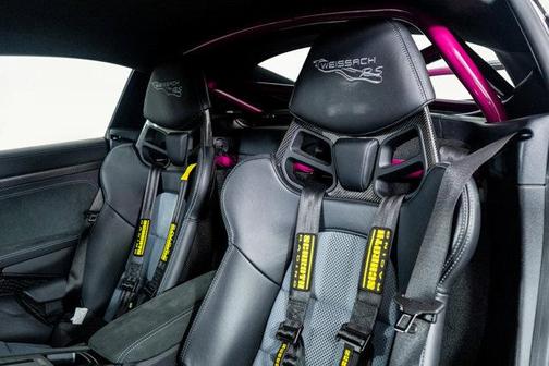 2024 Porsche 718 Cayman GT4 RS