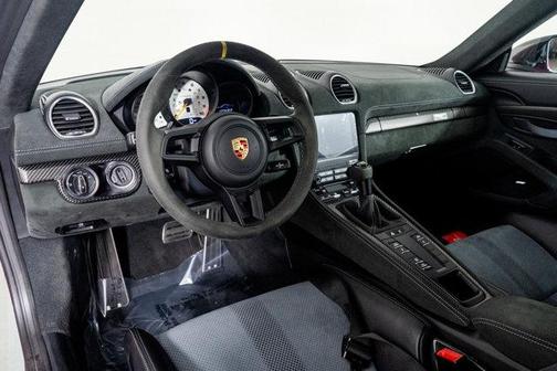 2024 Porsche 718 Cayman GT4 RS