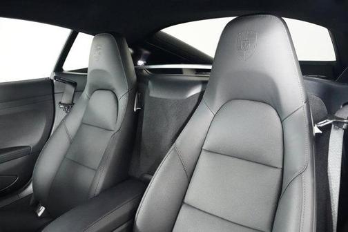 2025 Porsche 718 Cayman Style Edition