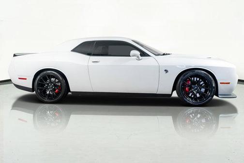 2015 Dodge Challenger SRT Hellcat