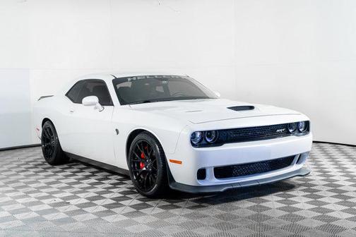 2015 Dodge Challenger SRT Hellcat