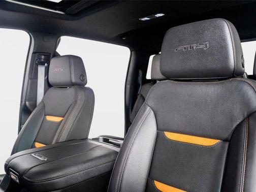 2025 GMC Sierra 2500 AT4