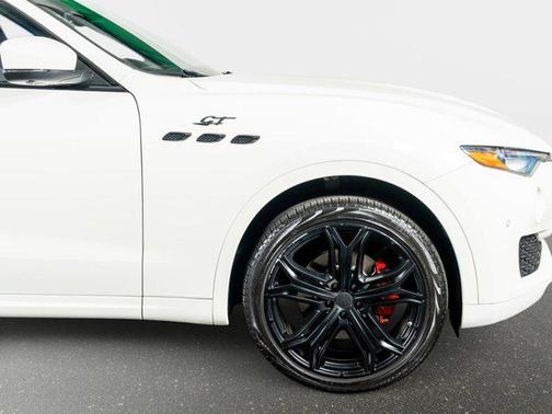 2023 Maserati Levante GT