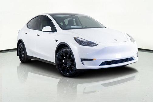 2024 Tesla Model Y Long Range Dual Motor All-Wheel Drive