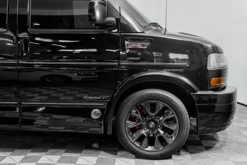 2023 GMC Savana 2500 Work Van