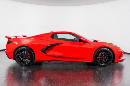 2025 Chevrolet Corvette Stingray w/2LT