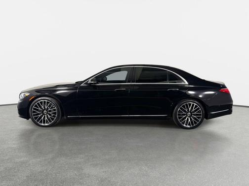 Black 2022 Mercedes-Benz S-Class 4MATIC