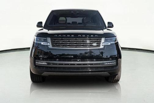 2023 Land Rover Range Rover P530 SE