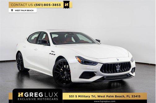 2022 Maserati Ghibli Modena Q4