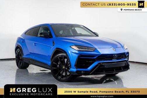 2022 Lamborghini Urus Graphite Capsule
