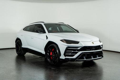 2020 Lamborghini Urus Base