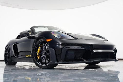 2025 Porsche 718 Spyder RS