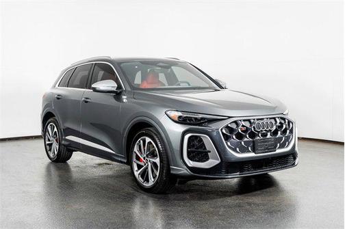2025 Audi SQ5 3.0T Premium Plus
