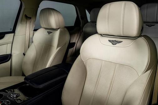2020 Bentley Bentayga Hybrid AWD