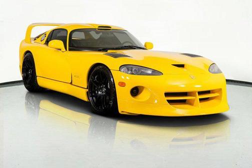 Viper Race Yellow Clearcoat 2001 Dodge Viper GTS