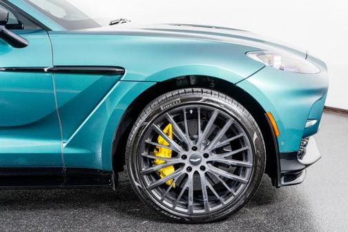 2023 Aston Martin DBX 707