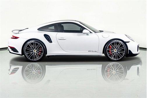 2019 Porsche 911 Turbo
