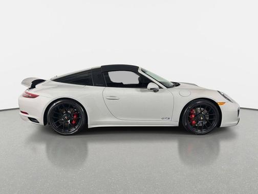 Agate Grey Metallic 2019 Porsche 911 Targa 4 GTS