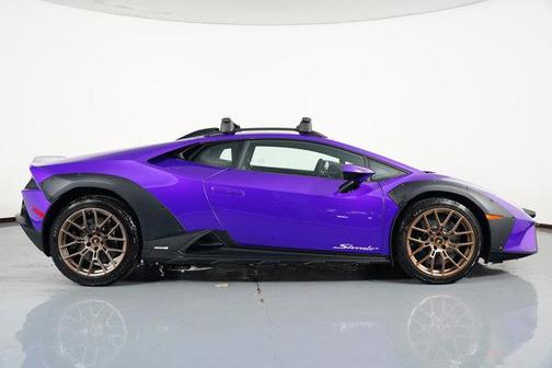 2024 Lamborghini Huracan Sterrato Base