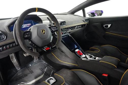 2024 Lamborghini Huracan Sterrato Base