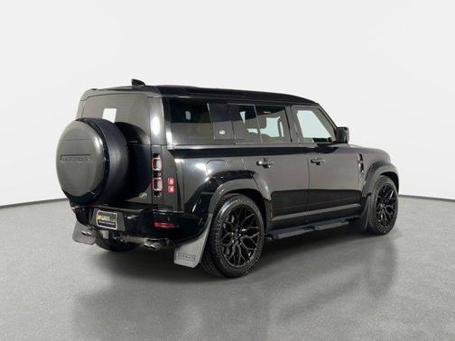 Santorini Black Metallic 2023 Land Rover Defender 110 V8