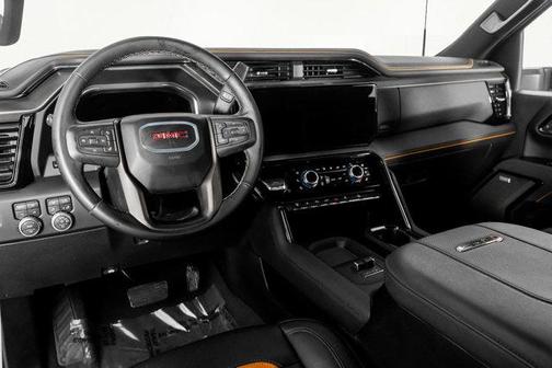 2025 GMC Sierra 2500 AT4