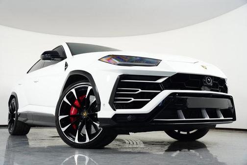 2021 Lamborghini Urus Base